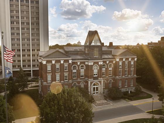 Photo UK Main Building (where Senate Council Office is located)